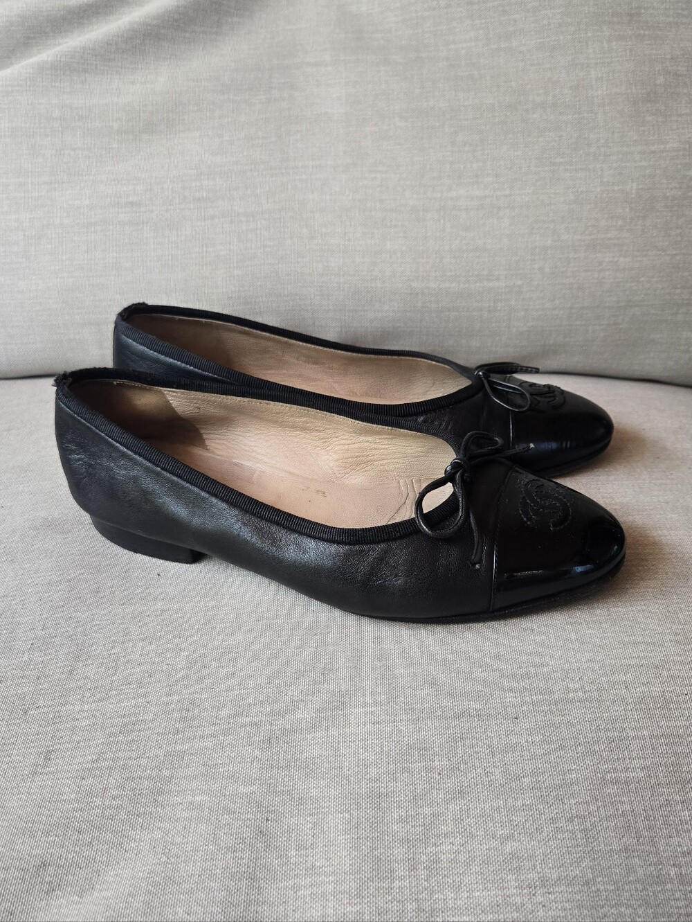Chanel Vintage Ballet Flats Shoes Slippers Black Lambskin Leather Size 35.5 - Picture 11 of 16
